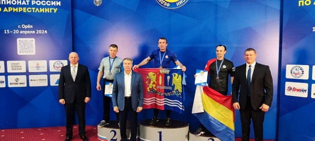 Ивановские спортсмены привезли серебро с Чемпионата России по армрестлингу среди ветеранов